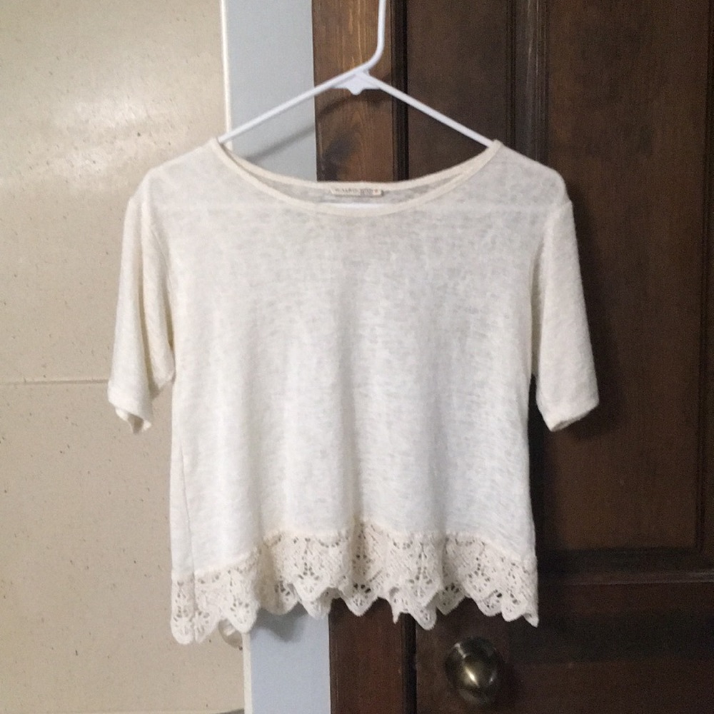 Off white T-shirt  kinda cropped low